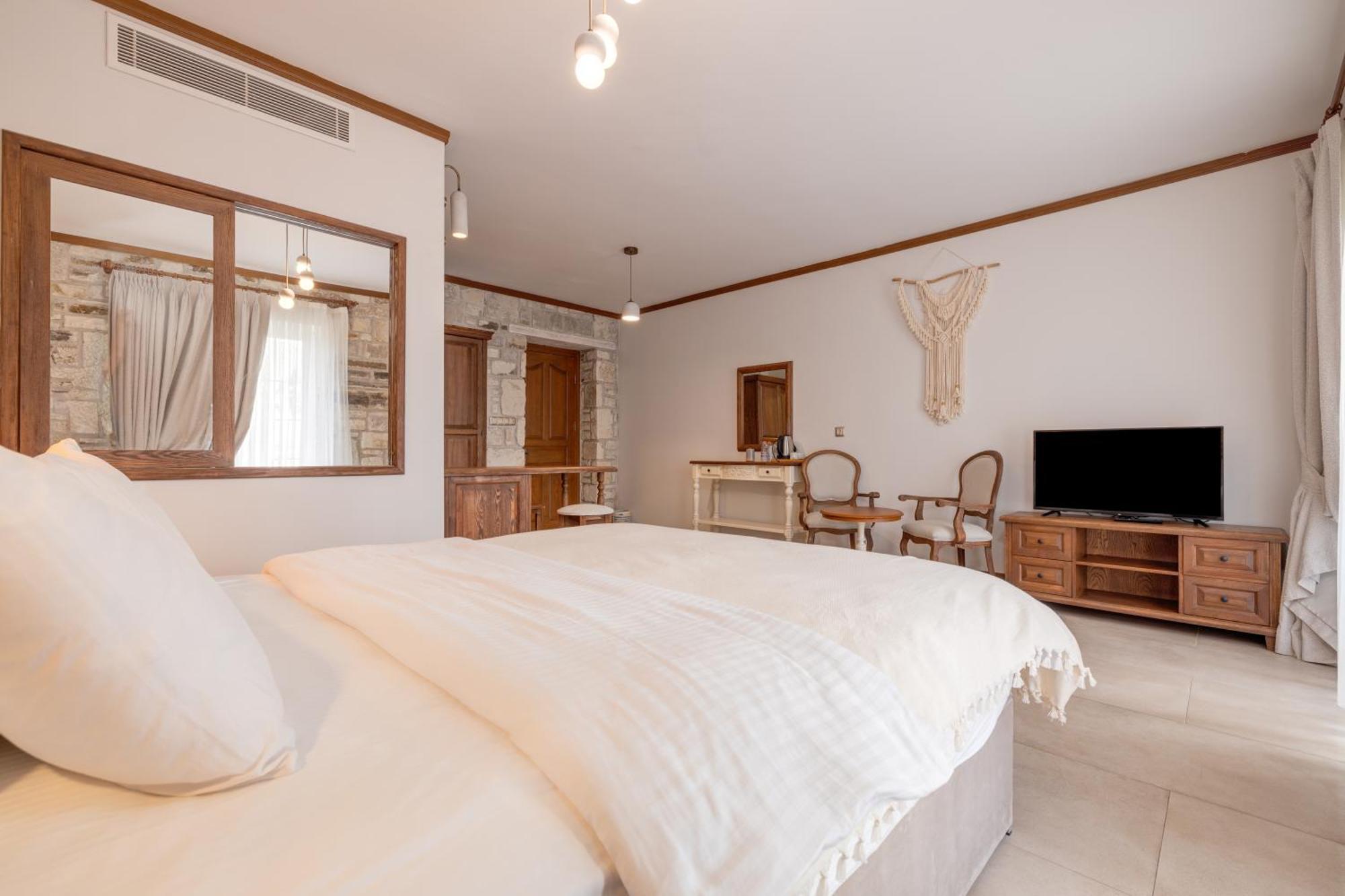 Navalia Hotel فوكا المظهر الخارجي الصورة